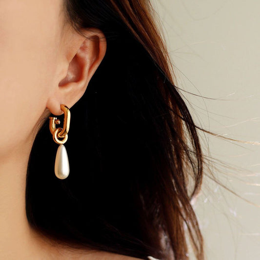 Vance Pearl Earrings